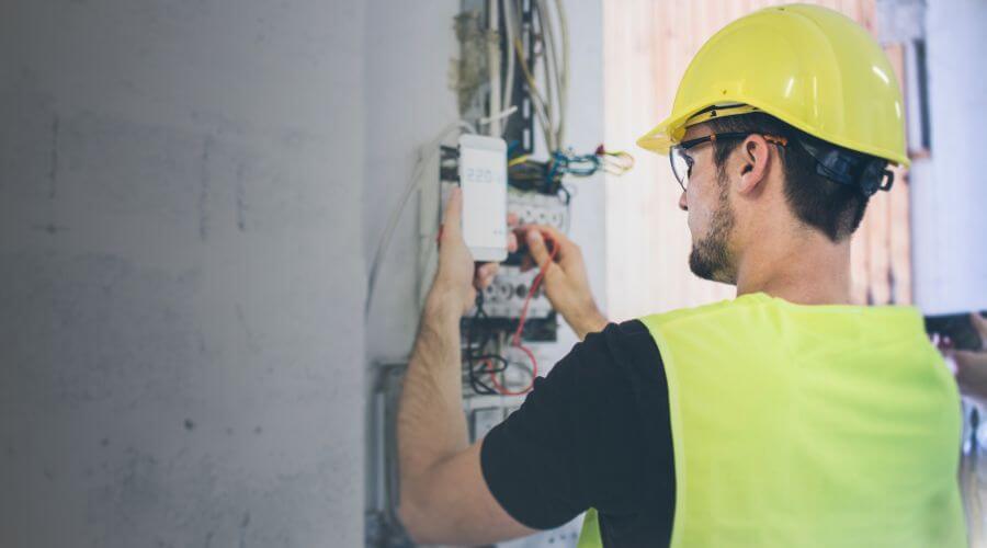 Professional local electrician services in Arizona